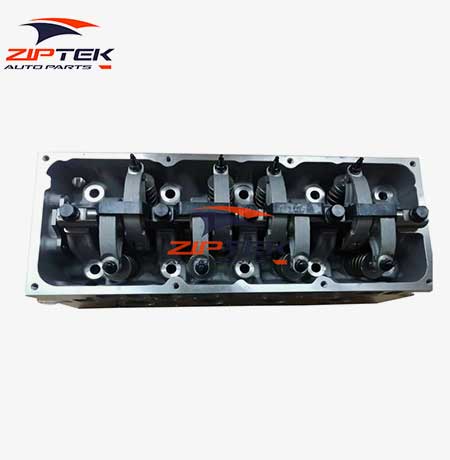 Renault Kangoo Sandero 1.6 K7M Complete Cylinder Head