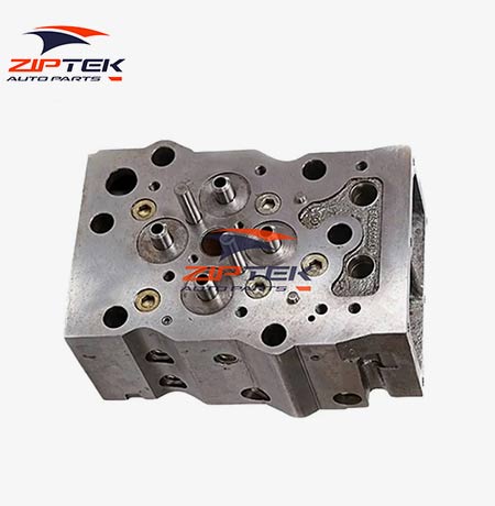 Komatsu PC220-7 PC300-7 6162-15-1100 6D170 6D170-1 Cylinder Head